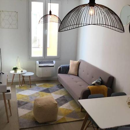 Appartement 2 Chambres Refait A Neuf, Climatise, A 2 Min De La Mer 니스 외부 사진